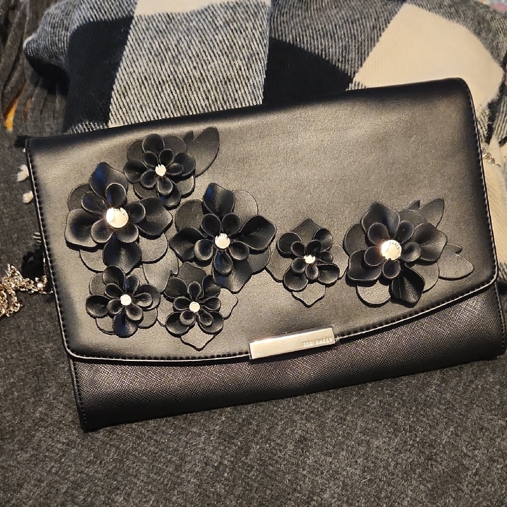 Ted Baker London Elegant Clutch Flowers Chain Strap Shoulder Crossbody Classic